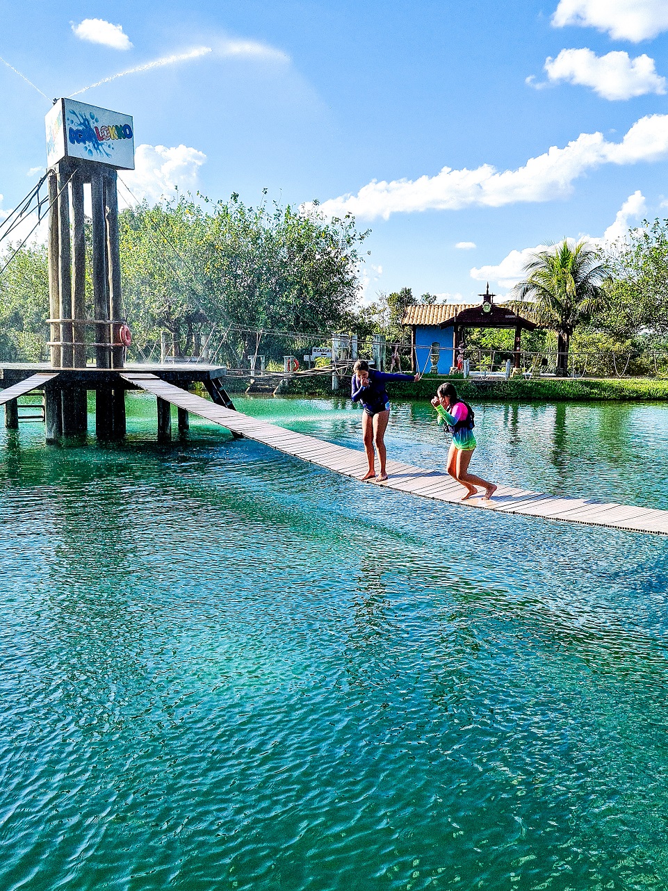 Aqualoko do Balneário Nascente Azul em Bonito 