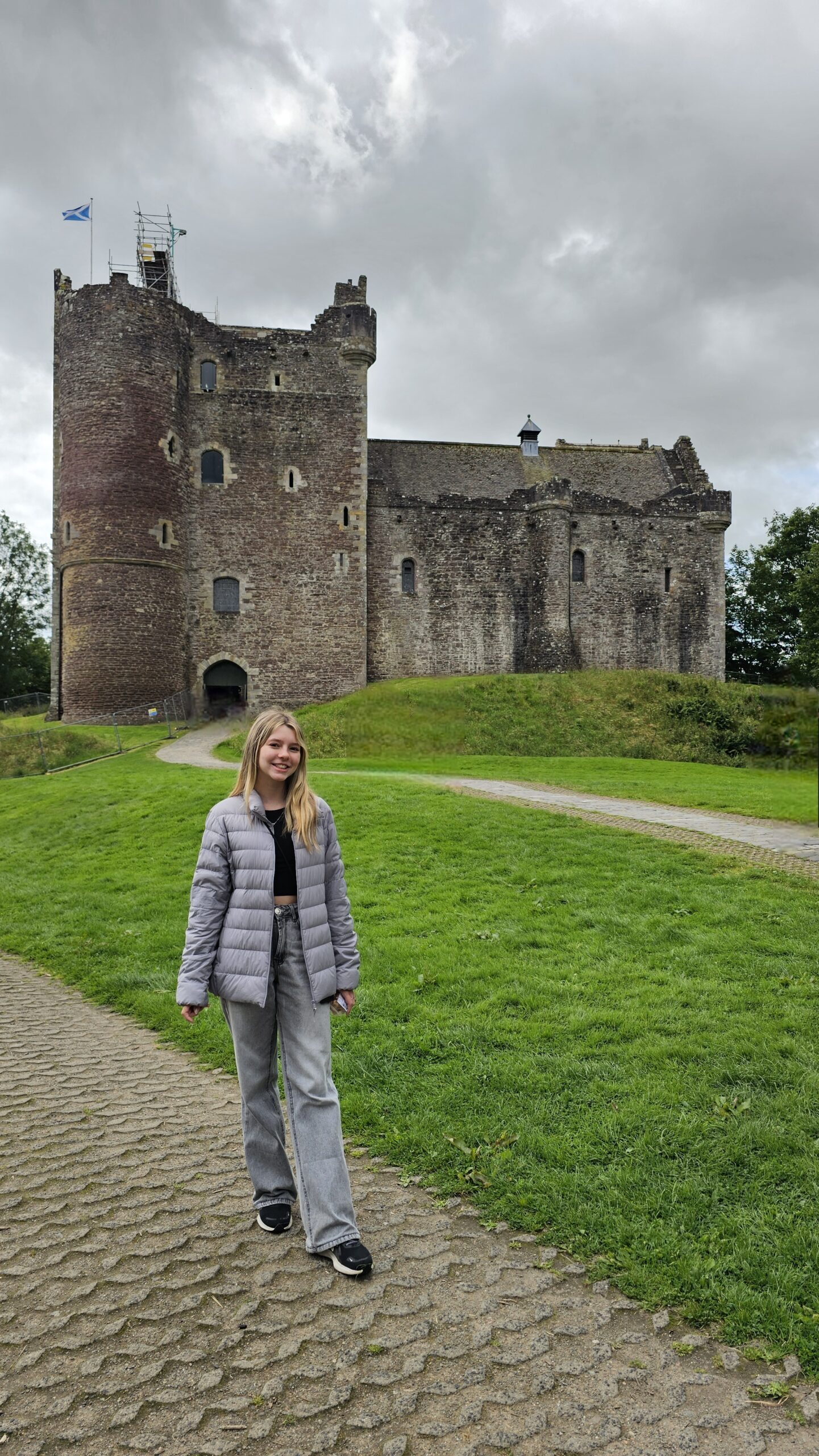 Castelo de Doune na Escócia, cenário do Castelo Leoch em Outlander.