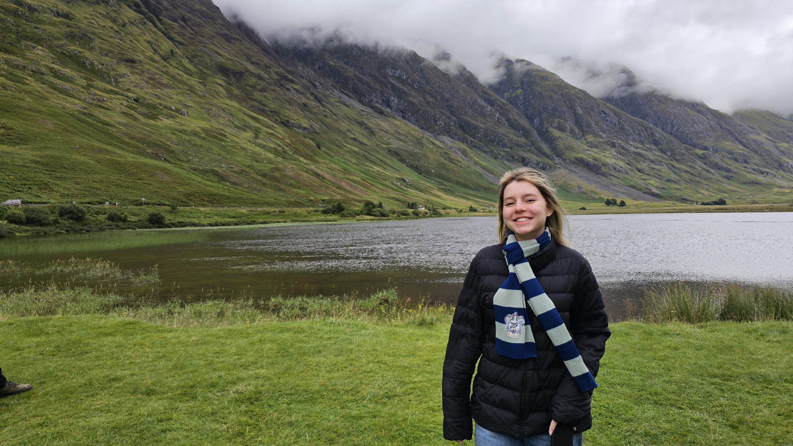 Vale de Glencoe nas Highlands escocesas com montanhas dramáticas e paisagem icônica cenário de Harry Potter, Skyfall e Coração Valente.